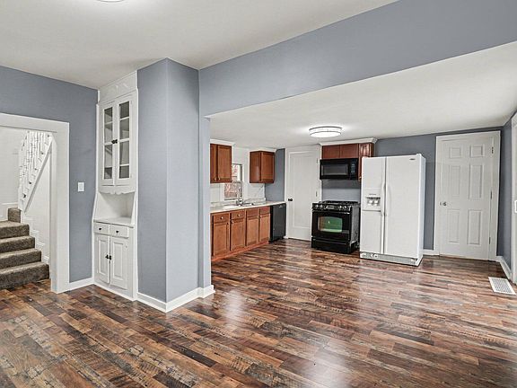 4th image of 1803 Tennessee St
