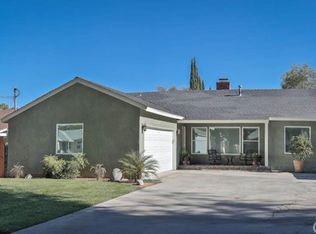 17350 Kingsbury St, Granada Hills, CA 91344