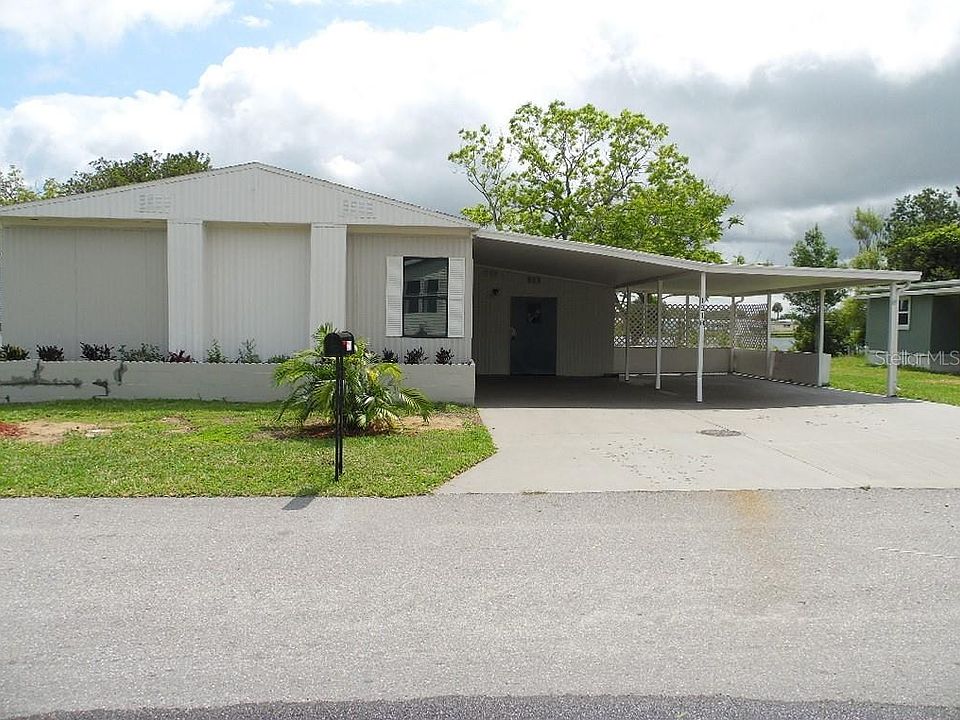 1st image of 1218 Country Club Ln