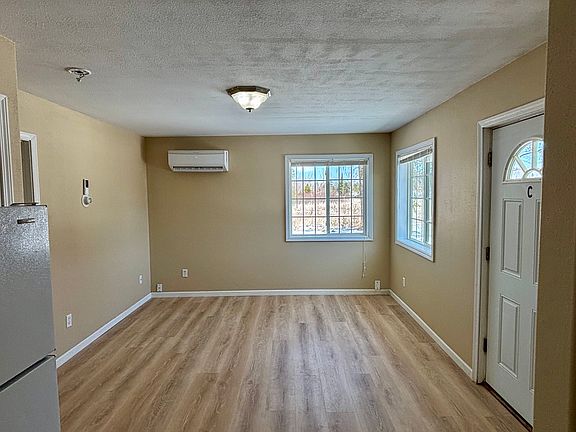 3rd image of 5527 Division St W #6C