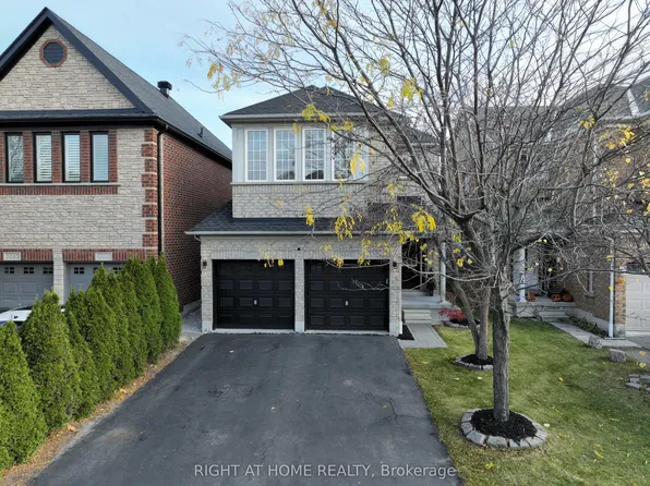 5041 Dubonet Dr, Mississauga, ON L5M 7X3