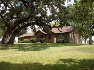 6303 Ganske Rd, Burton, TX 77835