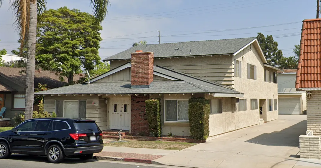 342 Redondo Ave — Photo 1