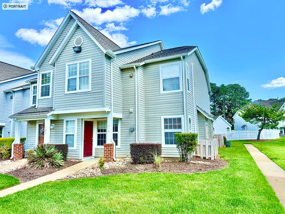 748 Drift Tide Dr