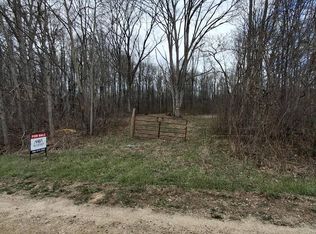 51263 117th Ave, Fennville, MI 49408