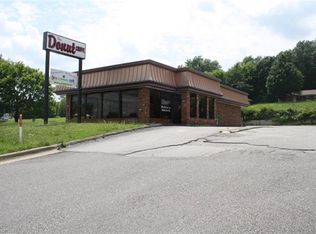 909 Wood Ave, Florence, AL 35630