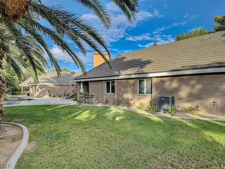 7258 Loma Alta Cir #0 — Photo 46