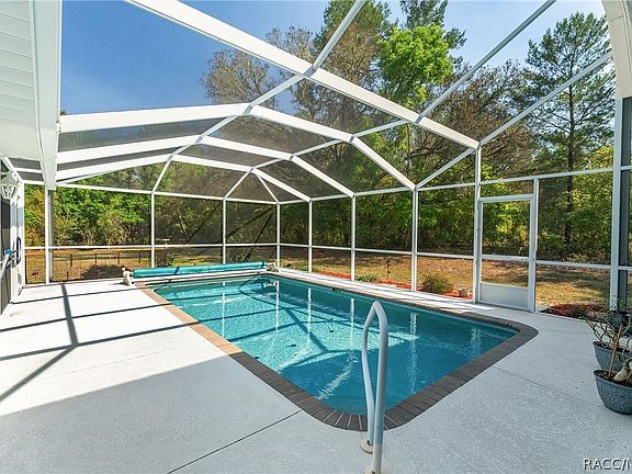2nd image of 3795 N Indianriver Dr