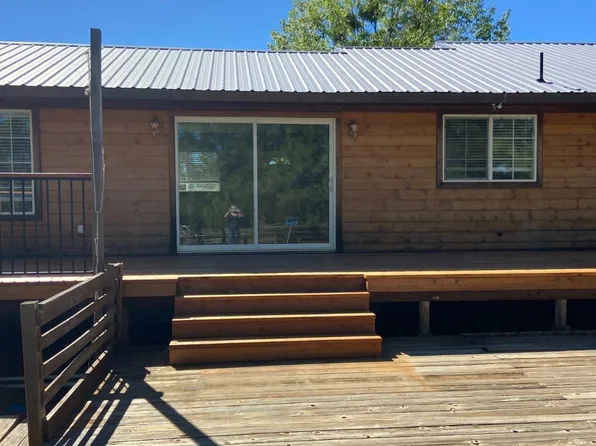 417 Blossom Ln, Mokelumne Hill, CA 95245