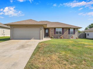 609 W Rice St, Clever, MO 65631