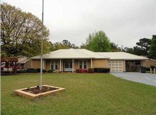 111 Longleaf Rd, Summerville, SC 29486