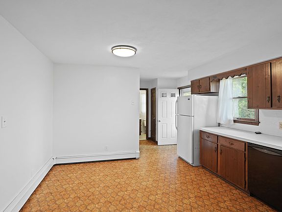 4th image of 728 Prescott Ave