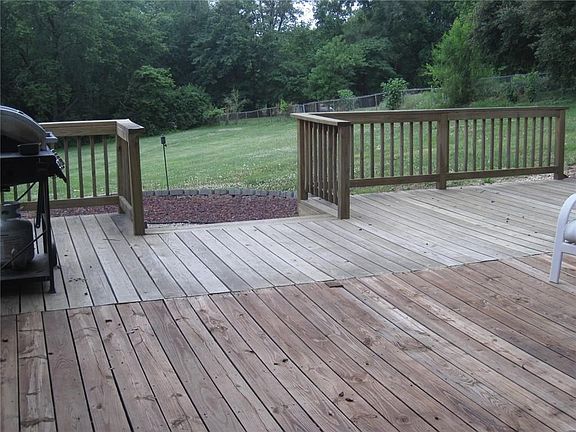 3rd image of 2720 Blackwell Rd