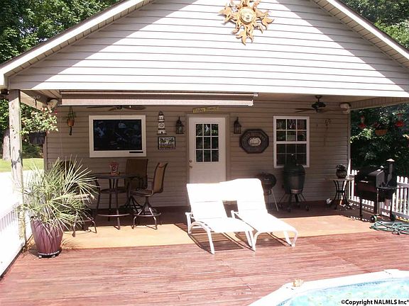 5th image of 581 County Road 563