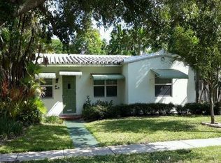 22 SW 6th St, Dania, FL 33004