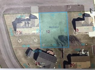 Wurl Ln, Altamont, IL 62411