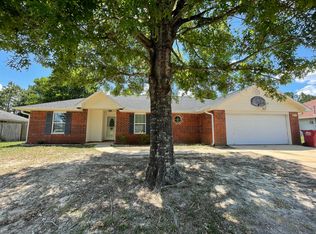 1203 Jefferyscot Dr, Crestview, FL 32536