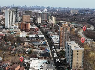 2A Fern Ave, Toronto, ON M9N 1M1