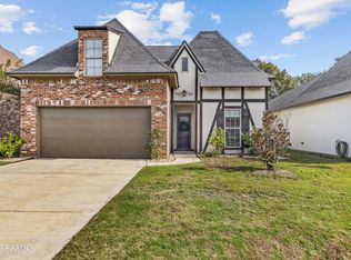 224 Fairwood Dr, Broussard, LA 70518