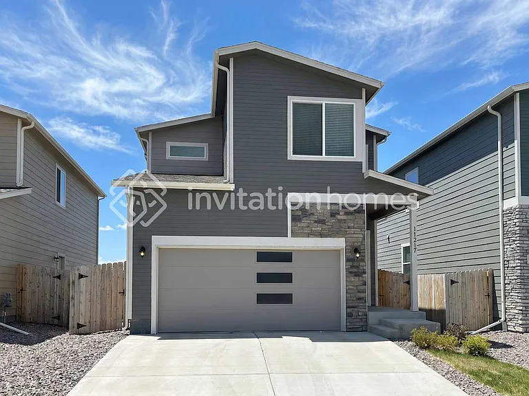 11217 House Finch Ln — Photo 1