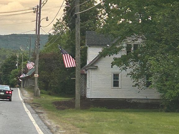 3rd image of 301 Mill Village Road