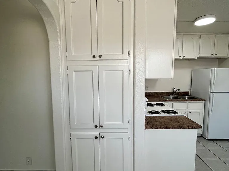 769 E. Pierce St. — Photo 11
