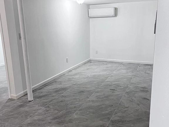 2nd image of 24353 72nd Ave #B