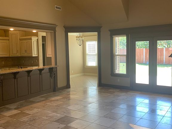 2nd image of 202 Camelot Dr