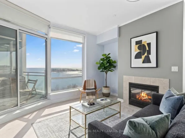 5 Marine Parade Dr #1013, Toronto, ON M8V 4B4