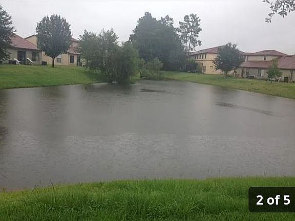 3rd image of 352 Redwood Ln