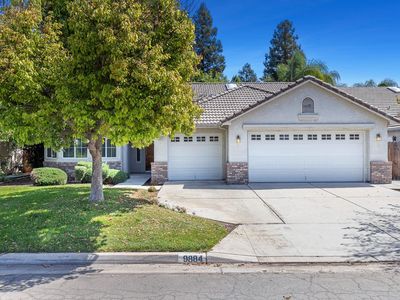 9884 N Rowell Ave, Fresno, CA, 93720
