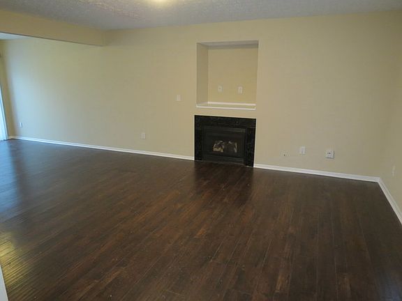 4th image of 4235 Shortleaf Ln