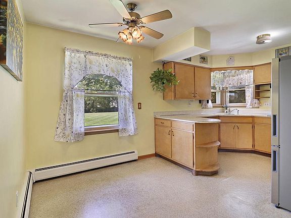 4th image of 6300 104th AVENUE
