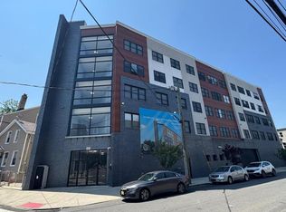 214 Spring St, Paterson, NJ 07503