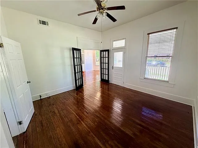 410 E Park Ave — Photo 6