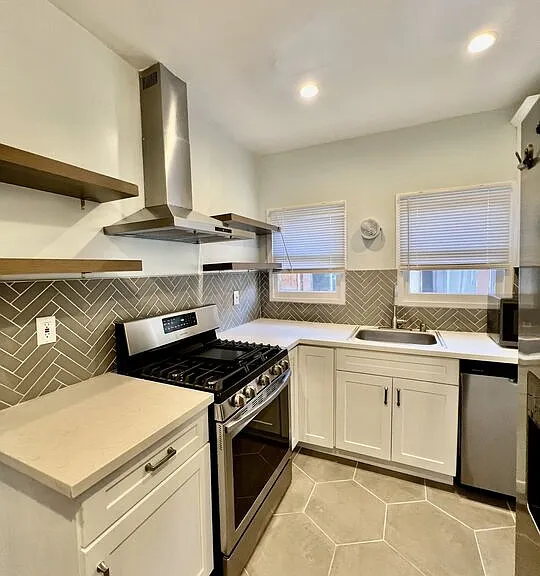 1216 5th Ave — Photo 14