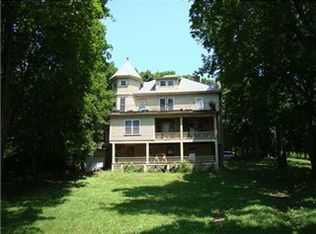 9 Cherry Ln, Biddeford, ME 04005