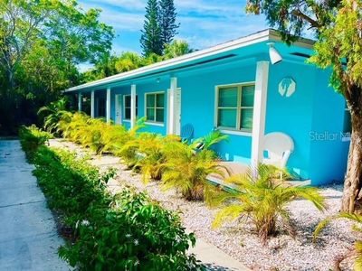 412 73rd Ave, Saint Pete Beach, FL, 33706