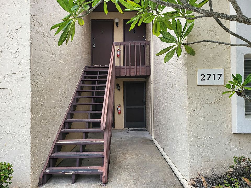 1st image of 2717 Hidden Lake Blvd Unit D