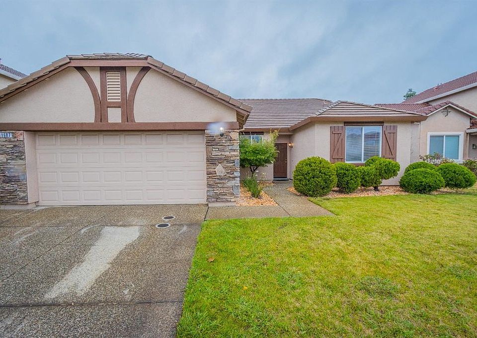 1st image of 1687 Shoreline Dr