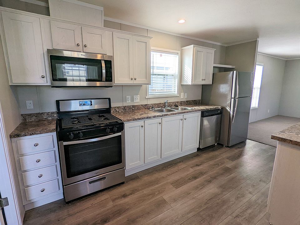 1st image of 617 Maine St #617
