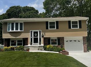 16 Franklin Dr, Somers Point, NJ
