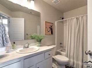 3006 W Everest St, Meridian, ID 83646