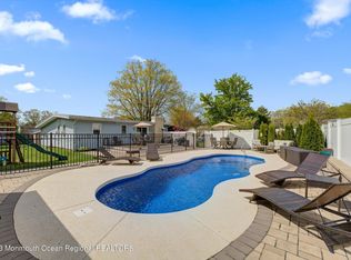 307 Wisteria Dr, Brick, NJ