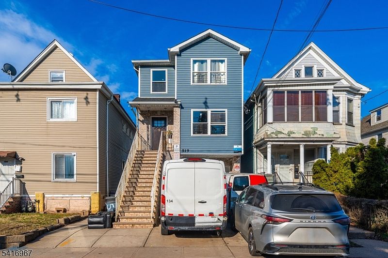 1st image of 519 Maple Ave