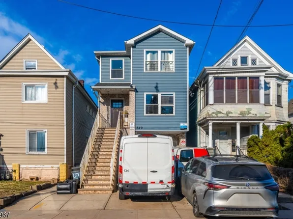 519 Maple Ave, Elizabeth City, NJ 07202