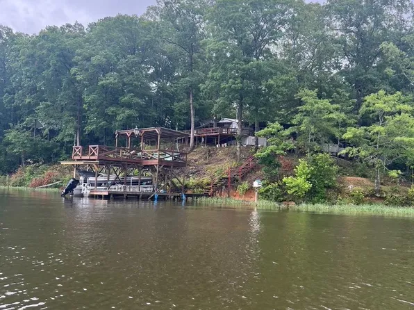 355 Marion Peak Ln, Childersburg, AL 35044