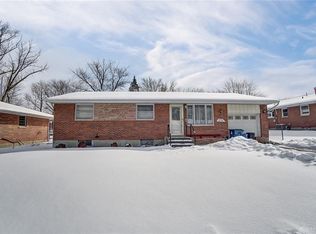 1376 Falke Dr, Dayton, OH