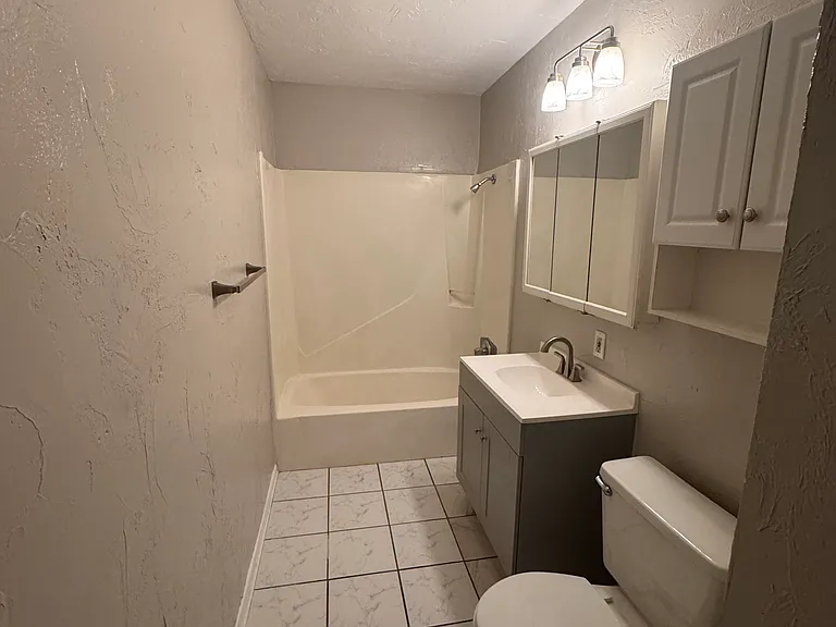 1211 E Wayne St — Photo 12