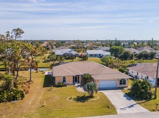 243 Fairway Rd, Rotonda West, FL 33947